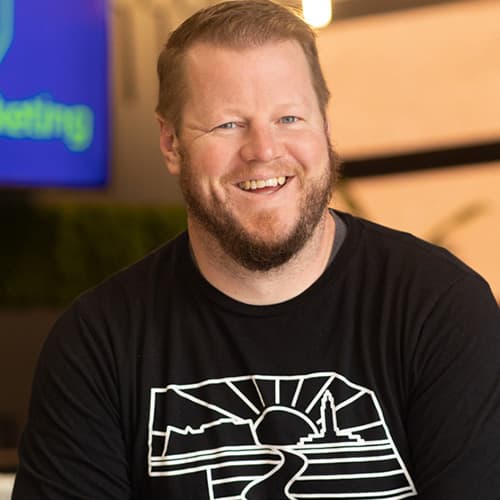 Griffin Gale is the Creative Director for Maly Marketing